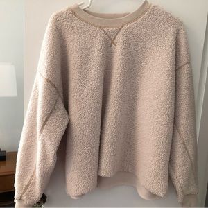 American Eagle Sherpa sweater, women’s sherpa sweater, crewneck sweater, AE
